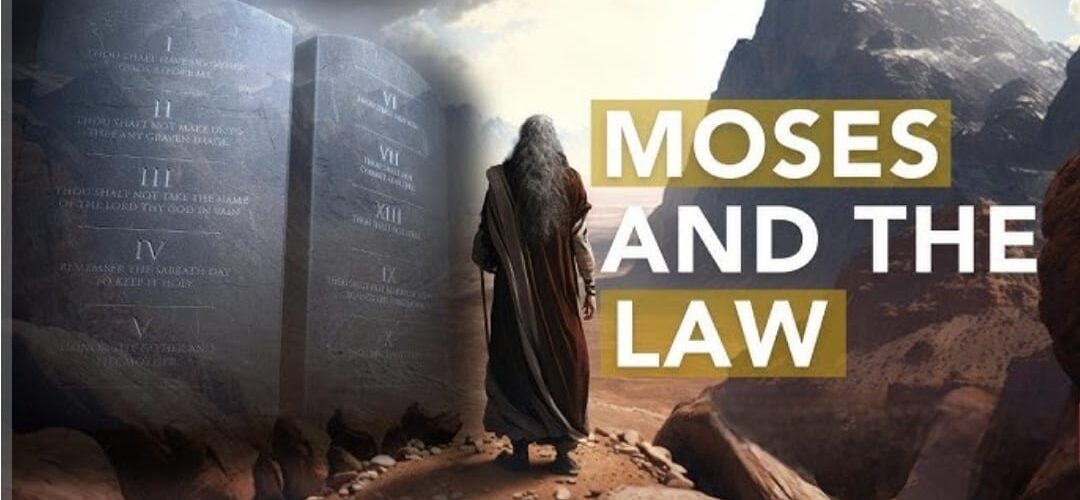 هل الإنجيل يأمر بقتل من يُخالف الناموس في عبرانيين ١٠: ٢٨ ؟